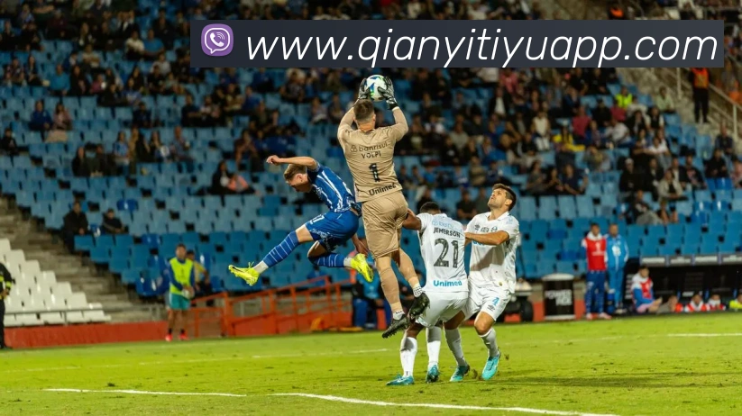 卡斯尔与哈珀的默契配合：共同追求胜利的化学反应与友谊