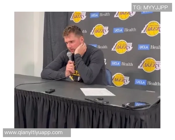 夸梅点评东契奇防守表现称若持续不佳将令人失望 夸梅点评东契奇防守表现称若持续不佳将令人失望