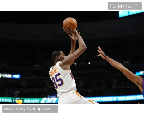 手感低迷全场表现不佳三球19投8中三分9投1中仅得17分7篮板13助攻