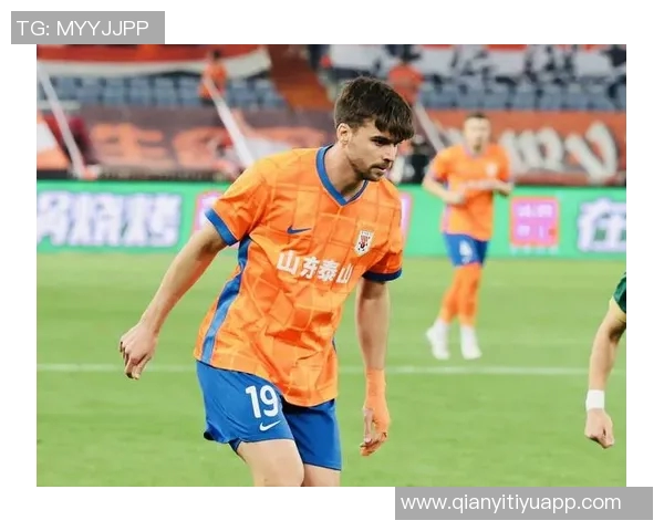 卡扎伊什维利荣膺2025赛季中超MVP27球银靴助力球队冲击前四 卡扎伊什维利荣膺2025赛季中超MVP27球银靴助力球队冲击前四