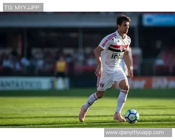 米兰中卫加比亚喜迎新生命宣布妻子怀孕二人于今年六月步入婚姻殿堂